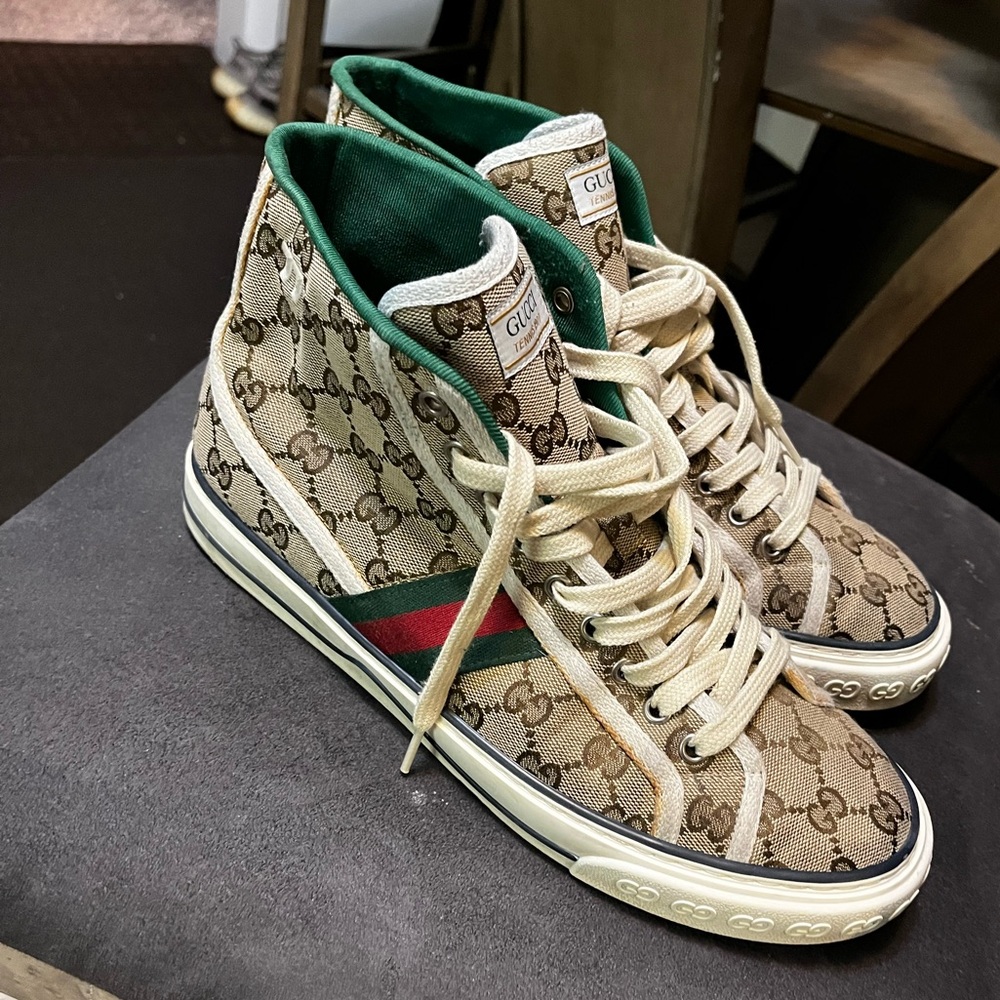 Gucci Mens GG Tennis Shoes High Tops.